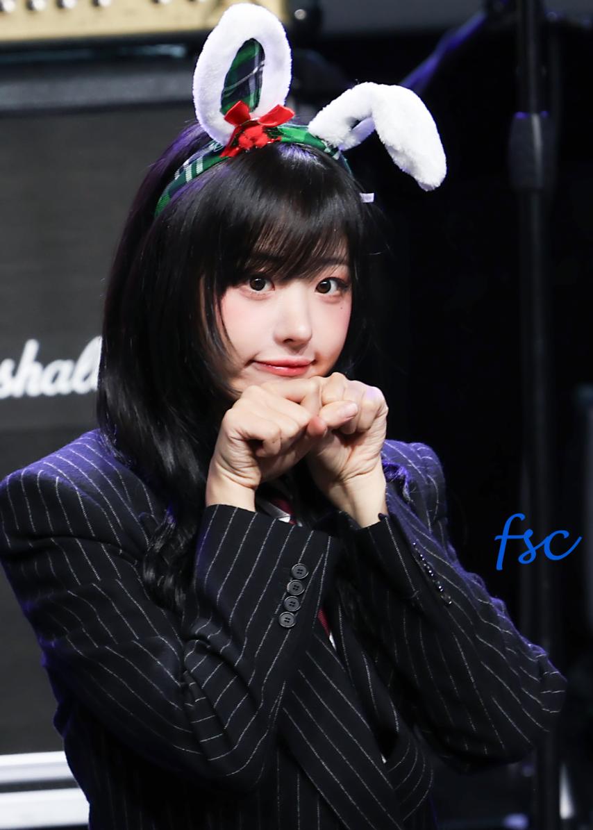QWER 히나