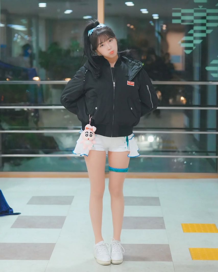 안지현