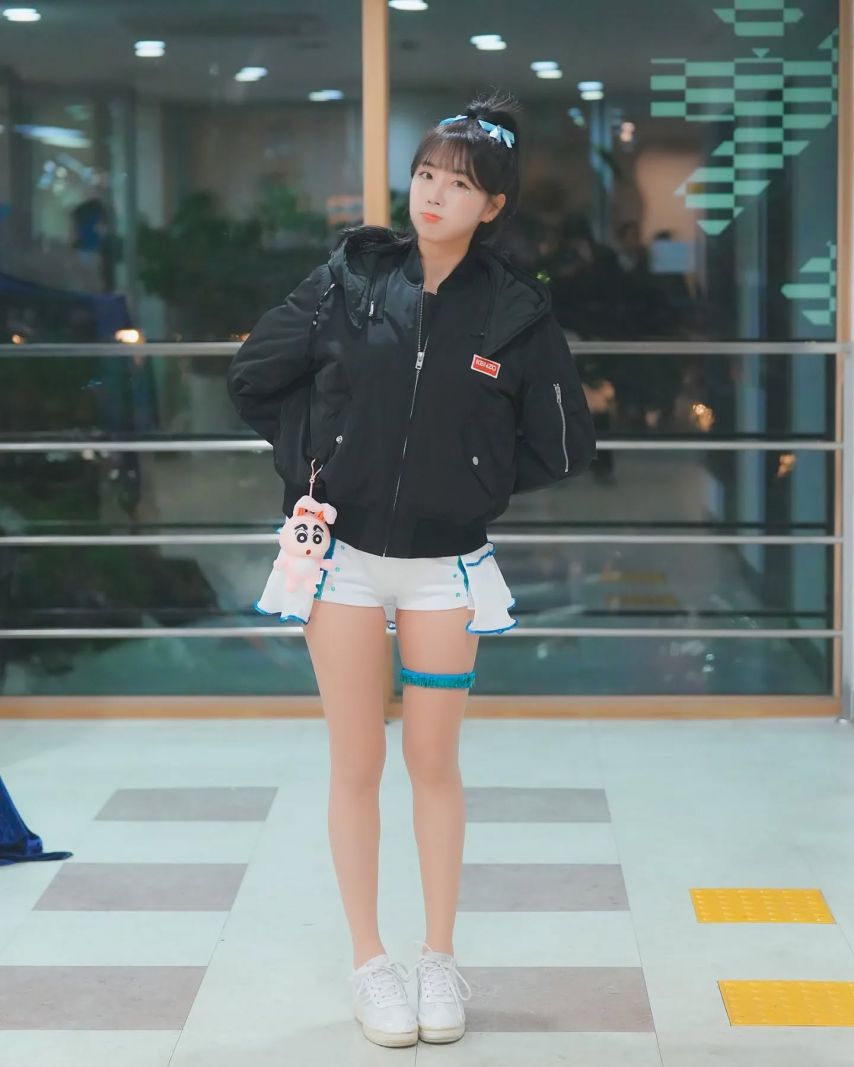 안지현