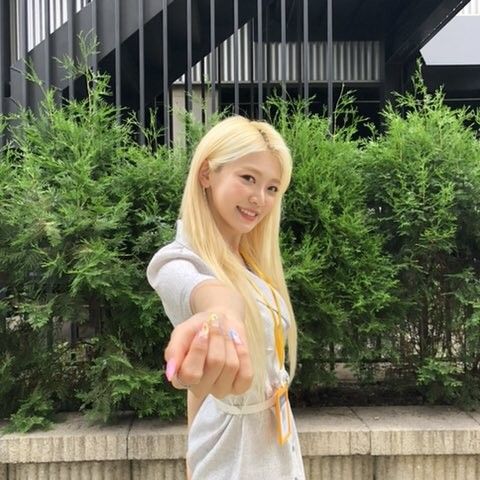 EVERGLOW 조세림.jpg