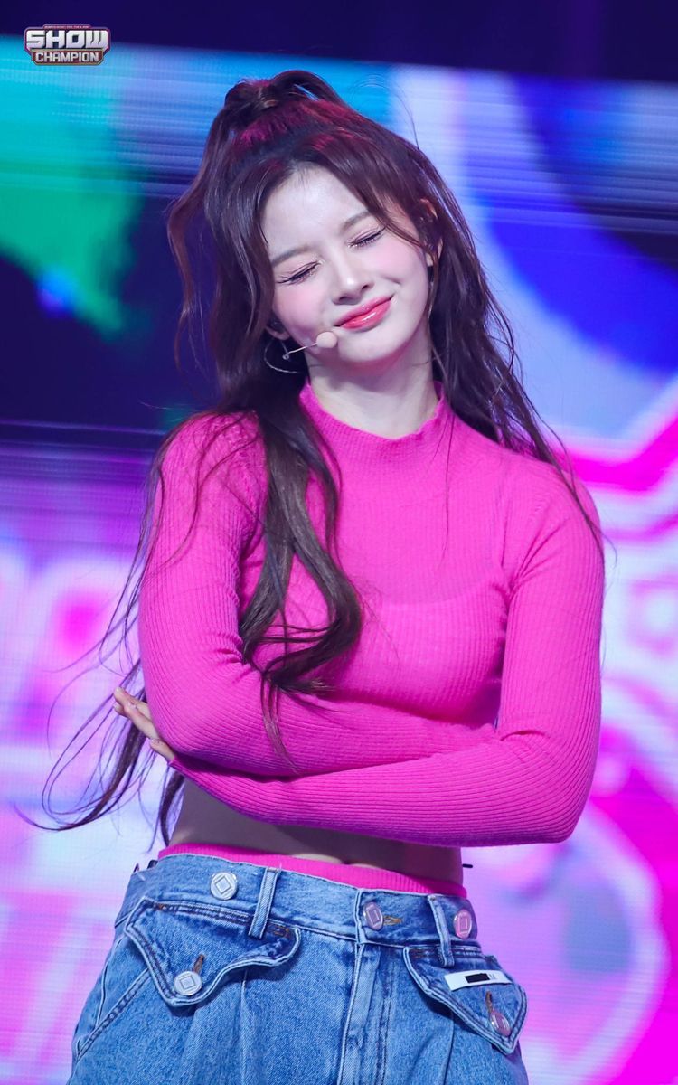 NMIXX 설윤아.jpg