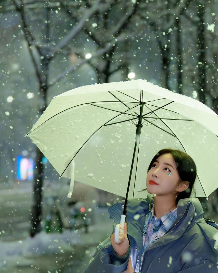 안지현