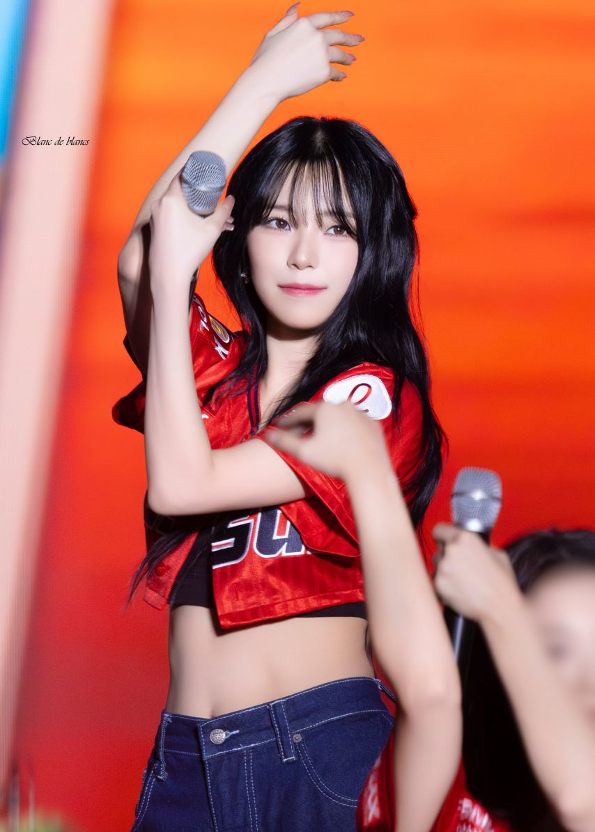 프로미스나인 백지헌