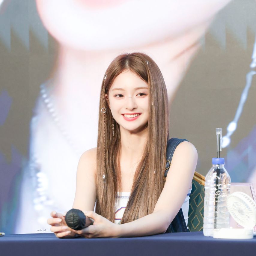 프로미스나인 이나경