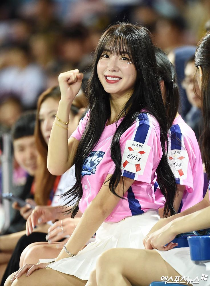 안지현 '명품 각선미