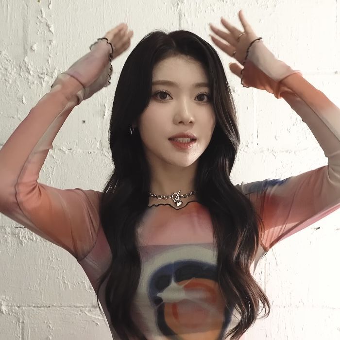 Kep1er 션샤오팅.jpg