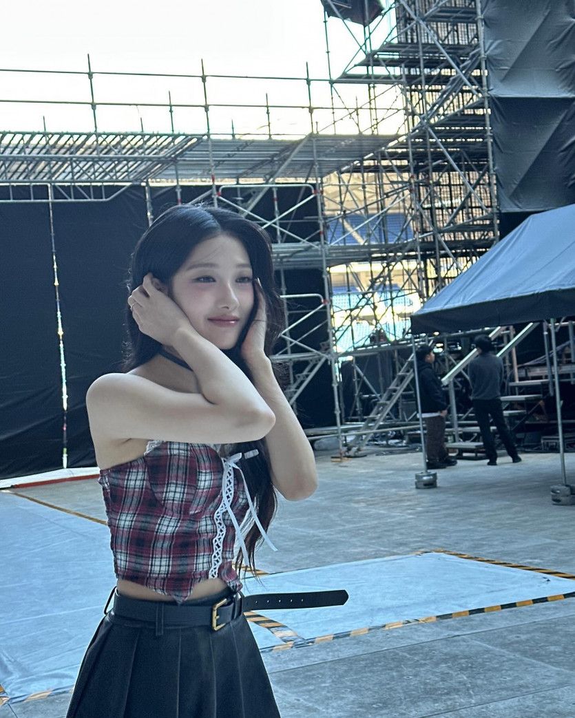fromis_9 이서연.jpg