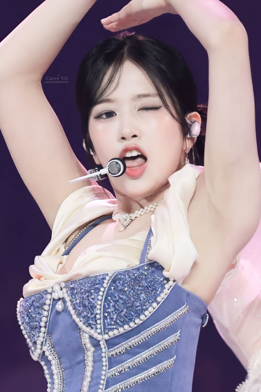 아이브 안유진