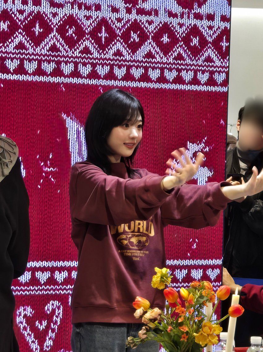 QWER 히나