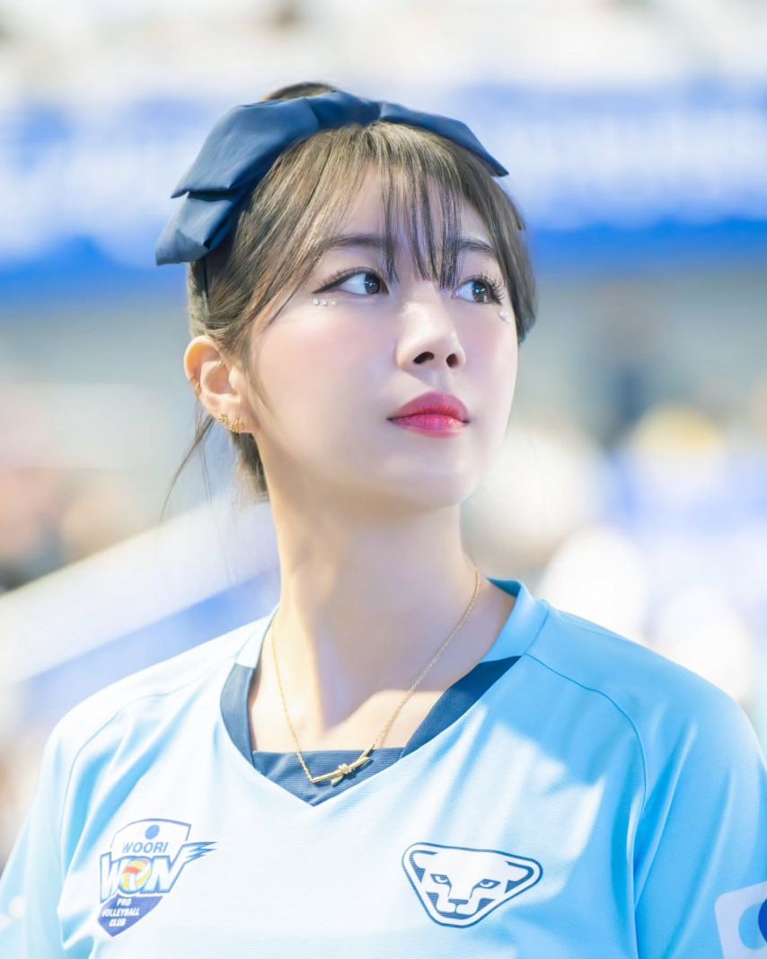 안지현