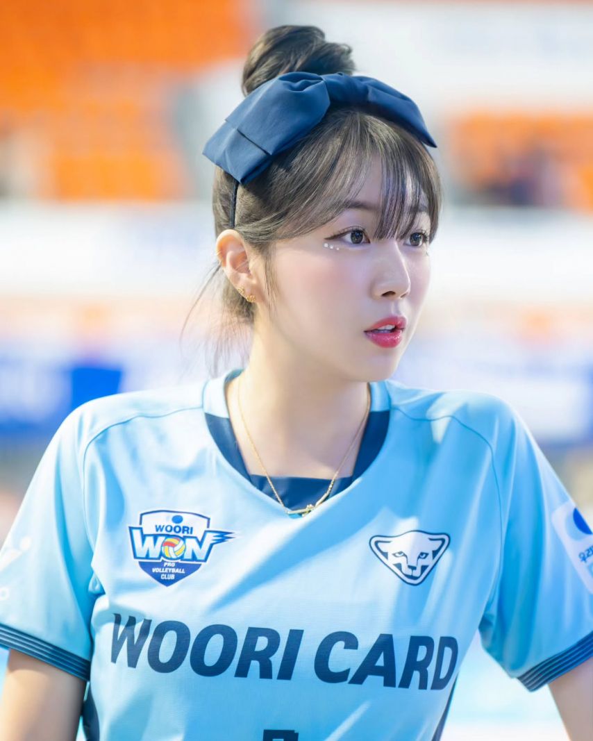 안지현