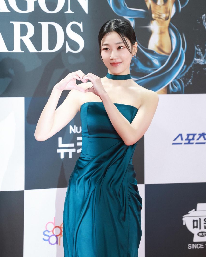 배우 하윤경
