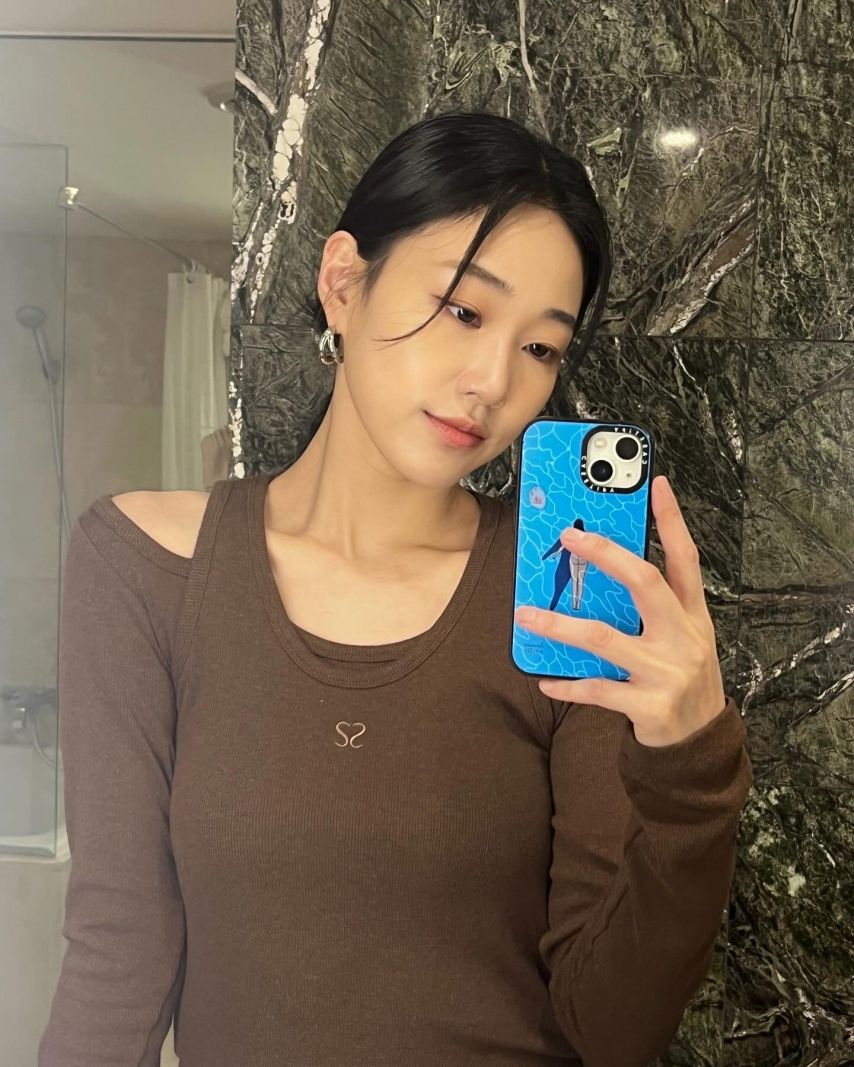 배우 하윤경