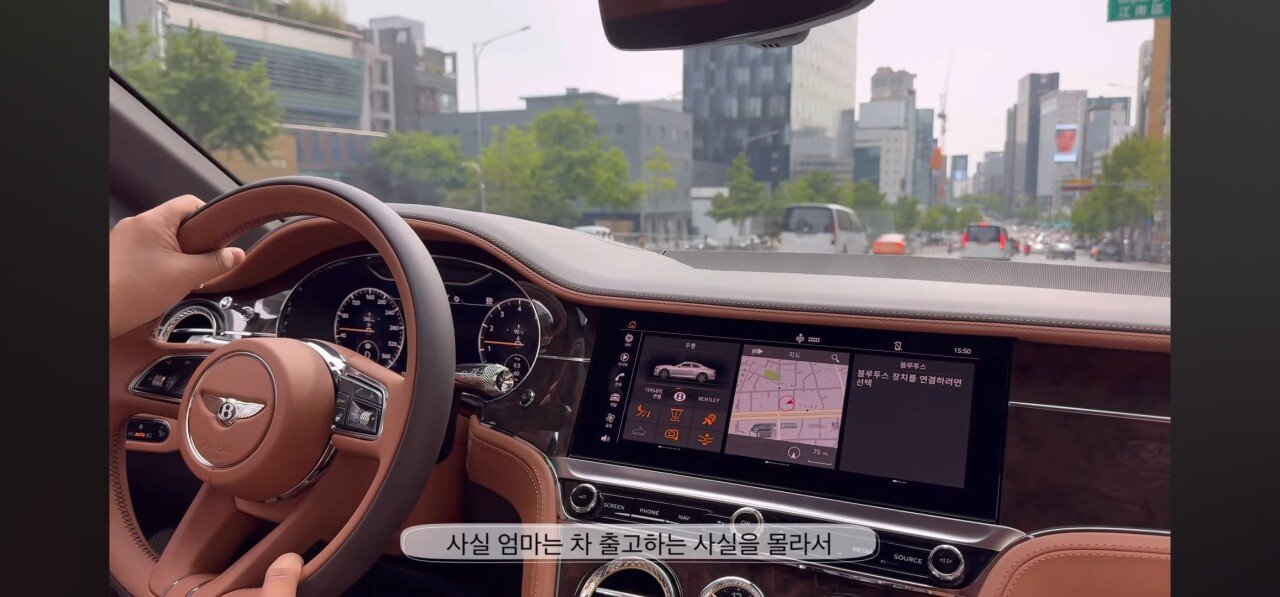 20살에 첫차로 포르쉐 911 출고하는 대학생