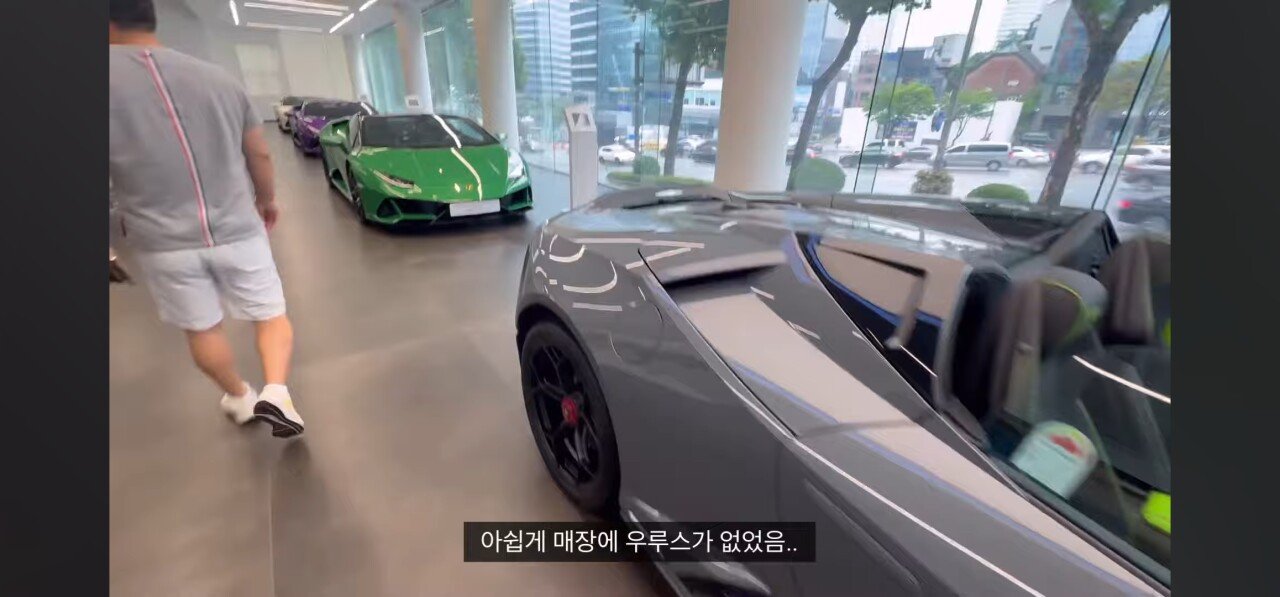 20살에 첫차로 포르쉐 911 출고하는 대학생