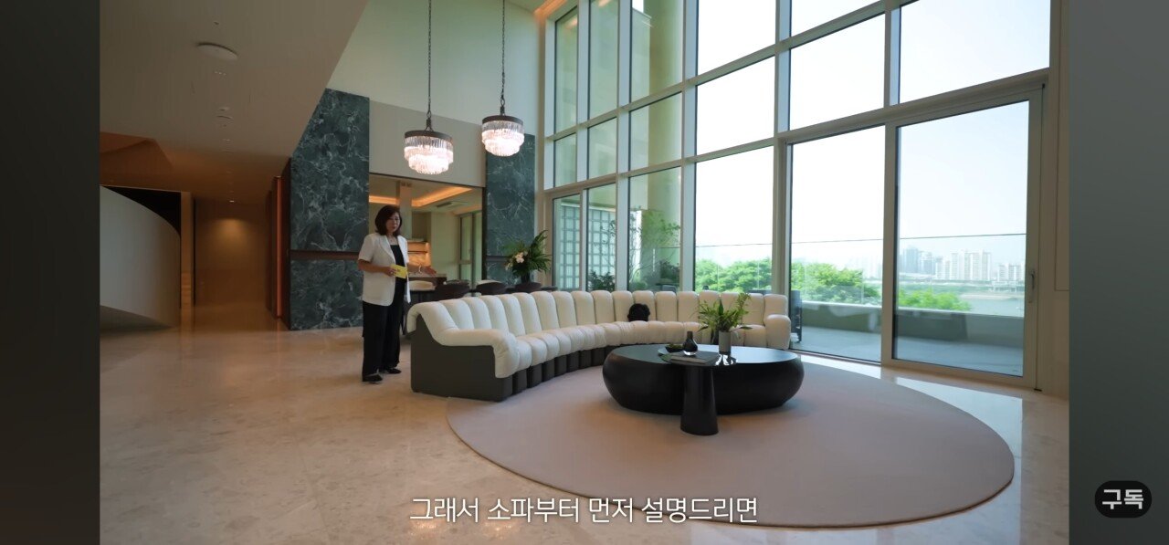 유튜브에 최초로 공개된 매매가 300억 에테르노 청담 내부 ㄷㄷ