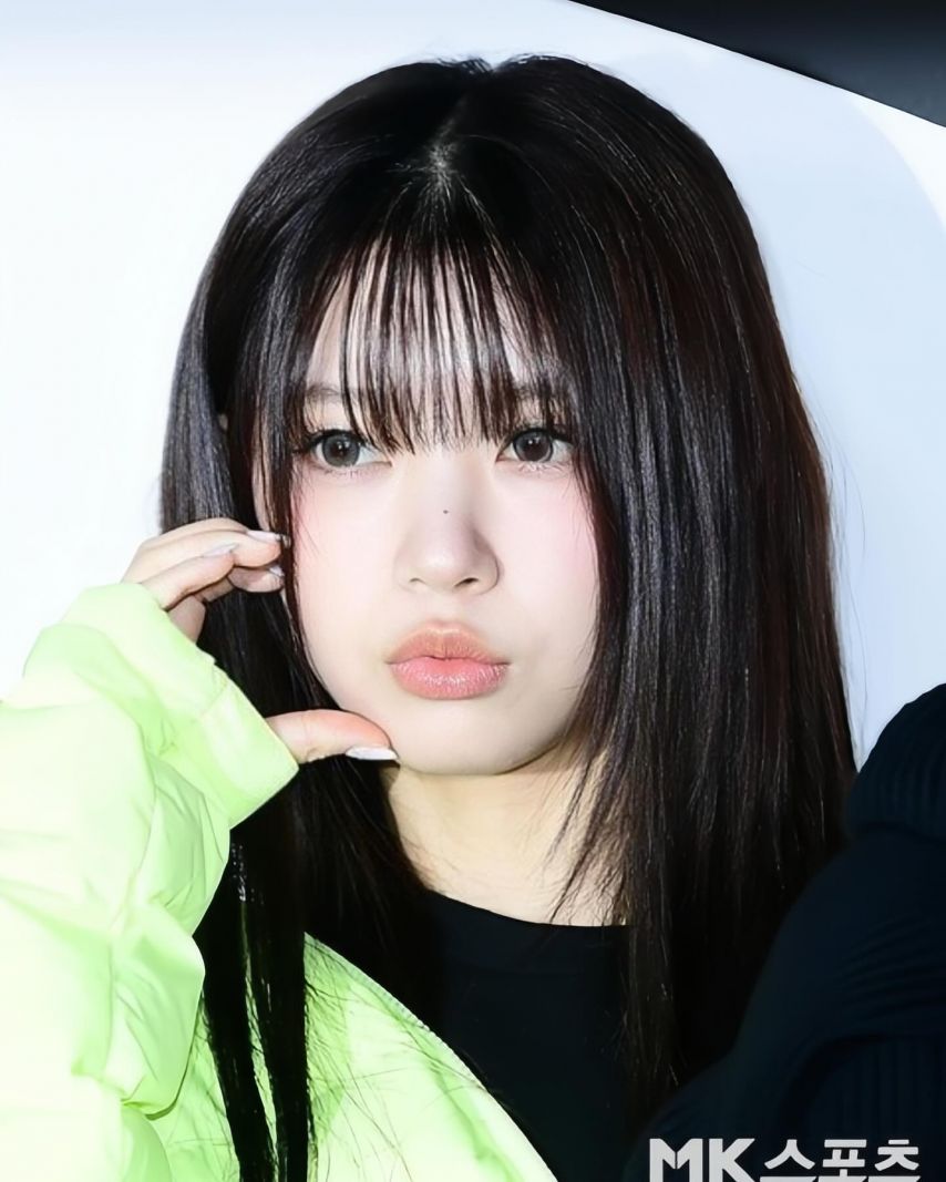 ILLIT(아일릿) 모카