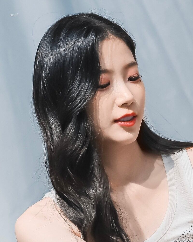 르세라핌 카즈하