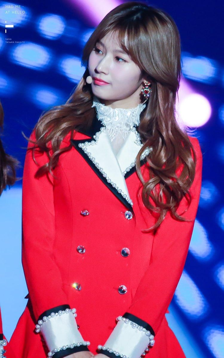 트와이스 사나