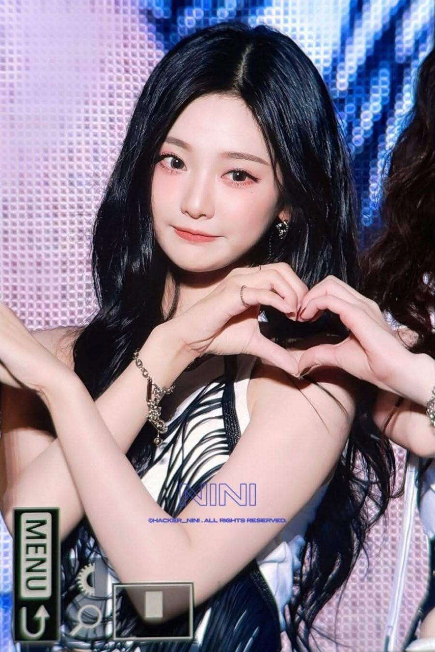 진짜 너무 이뻐진 에스파 닝닝~