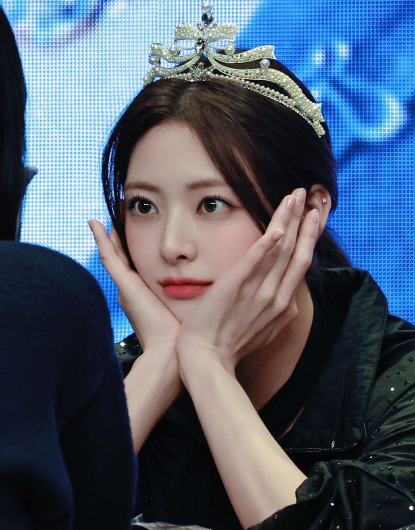 [ITZY] 유나