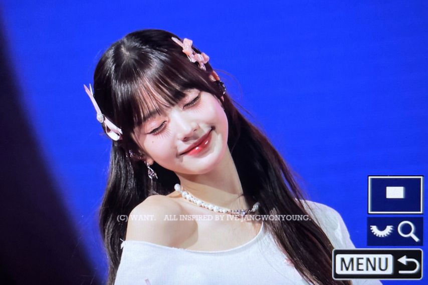 [아이브] 눈 감은 장원영