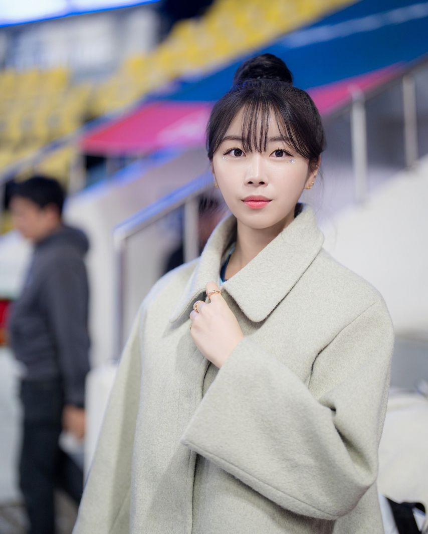 안지현