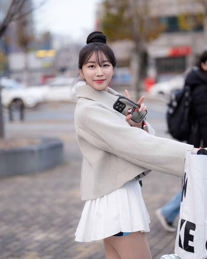 안지현