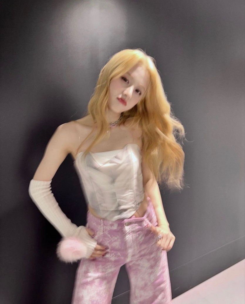 르세라핌 허윤진