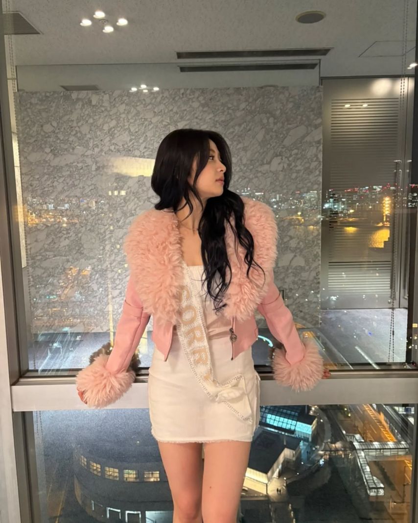 르세라핌 김채원,사쿠라,허윤진,카즈하