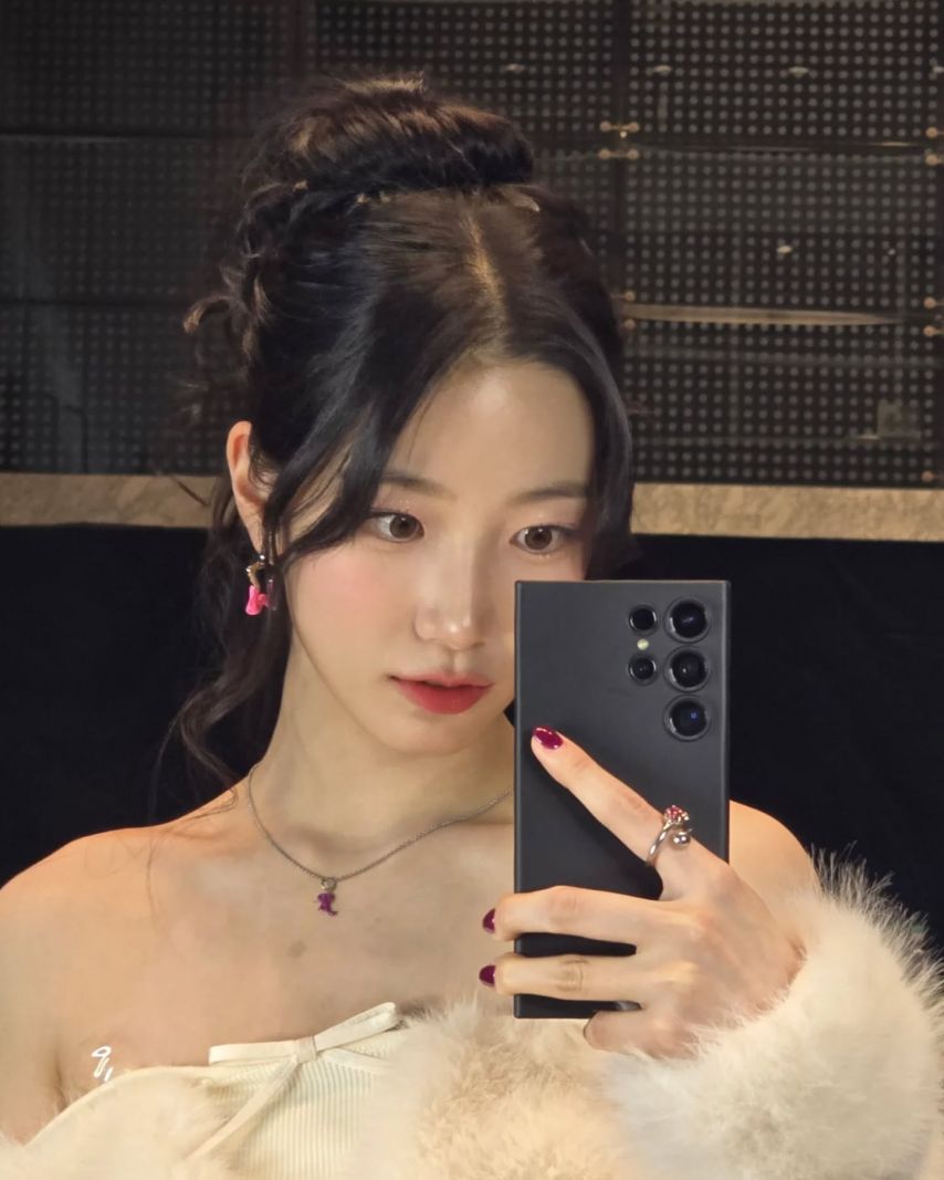 르세라핌 김채원,사쿠라,허윤진,카즈하