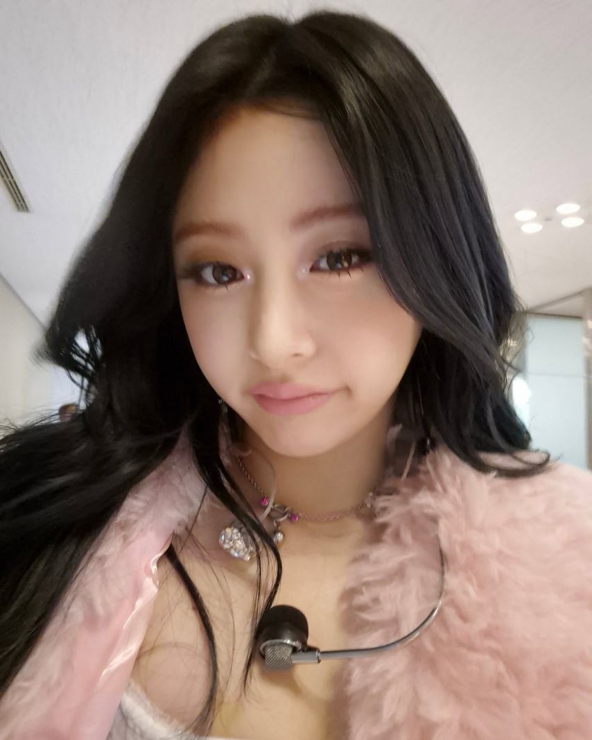 르세라핌 김채원,사쿠라,허윤진,카즈하
