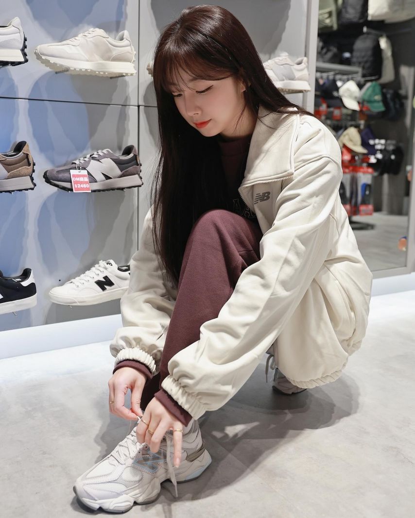 안지현