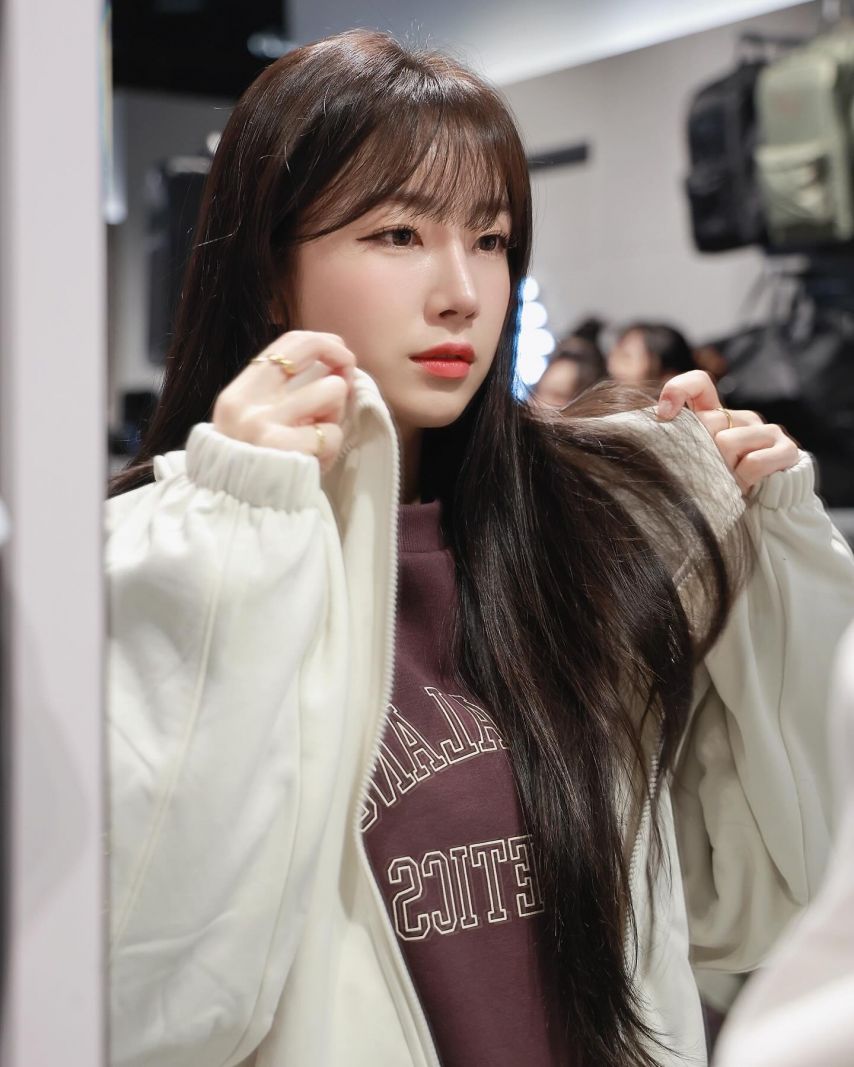 안지현
