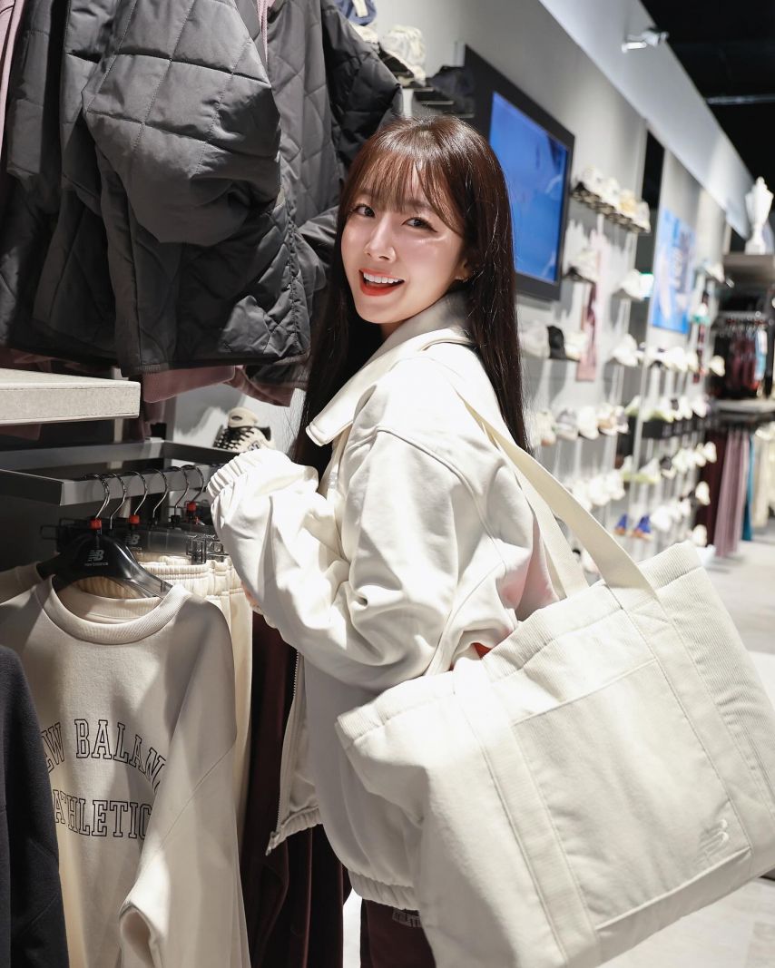 안지현