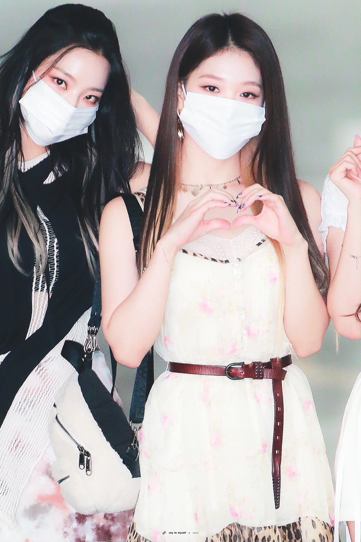 프로미스나인 새롬