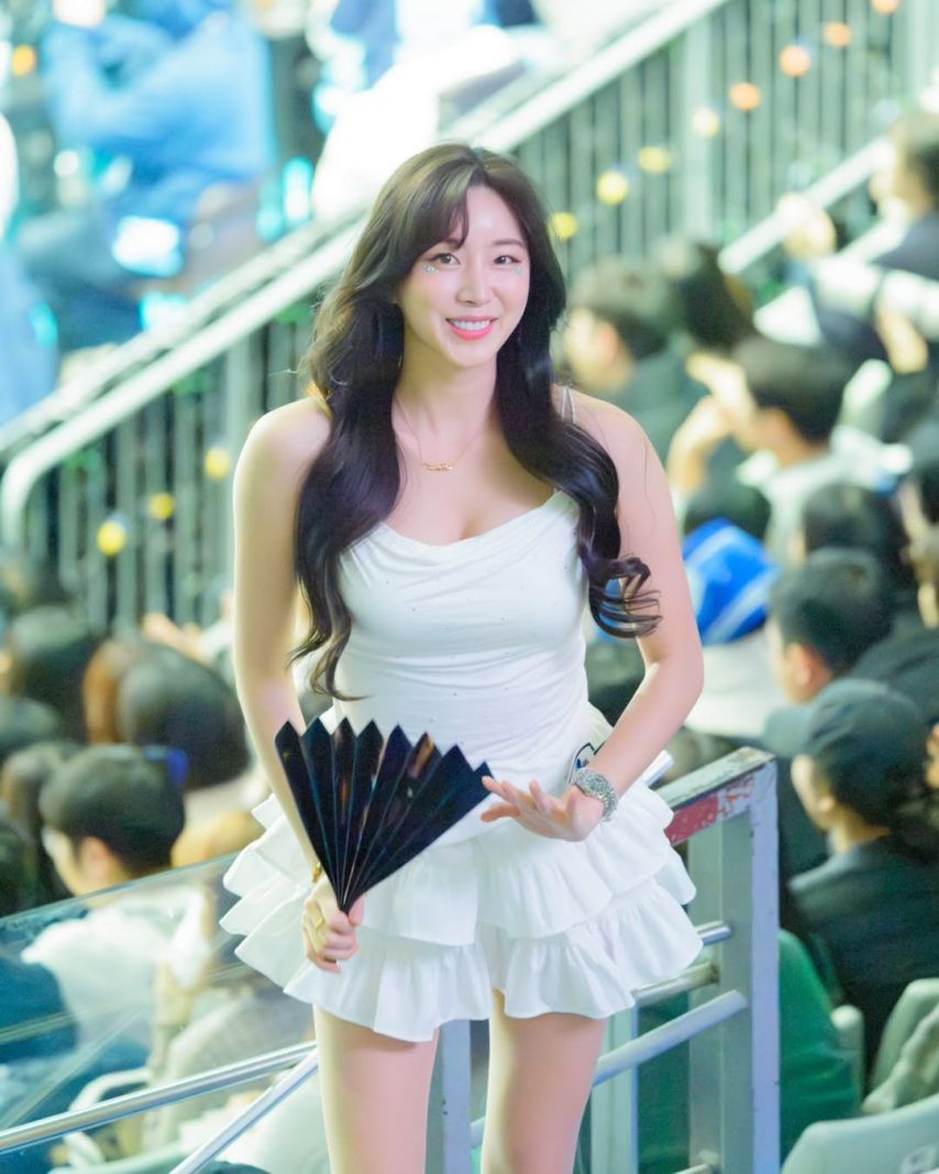 안지현