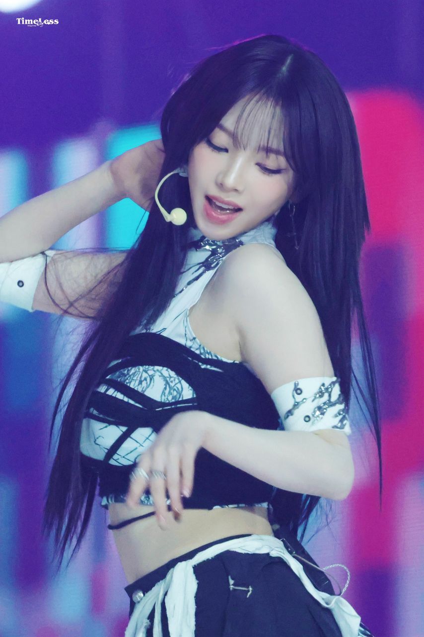 241220 KBS가요대축제 에스파  카리나