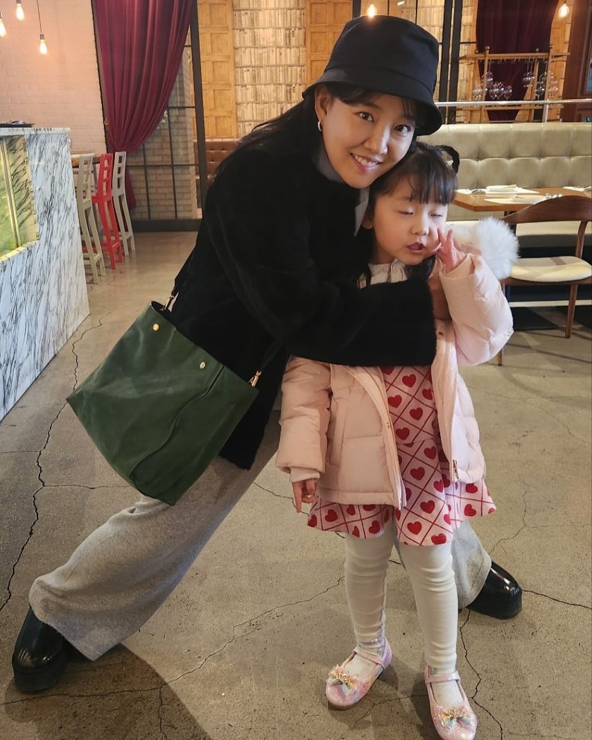 윤하 insta 아오 귀여워 ㅡㅡ 왤케 빨리 커
