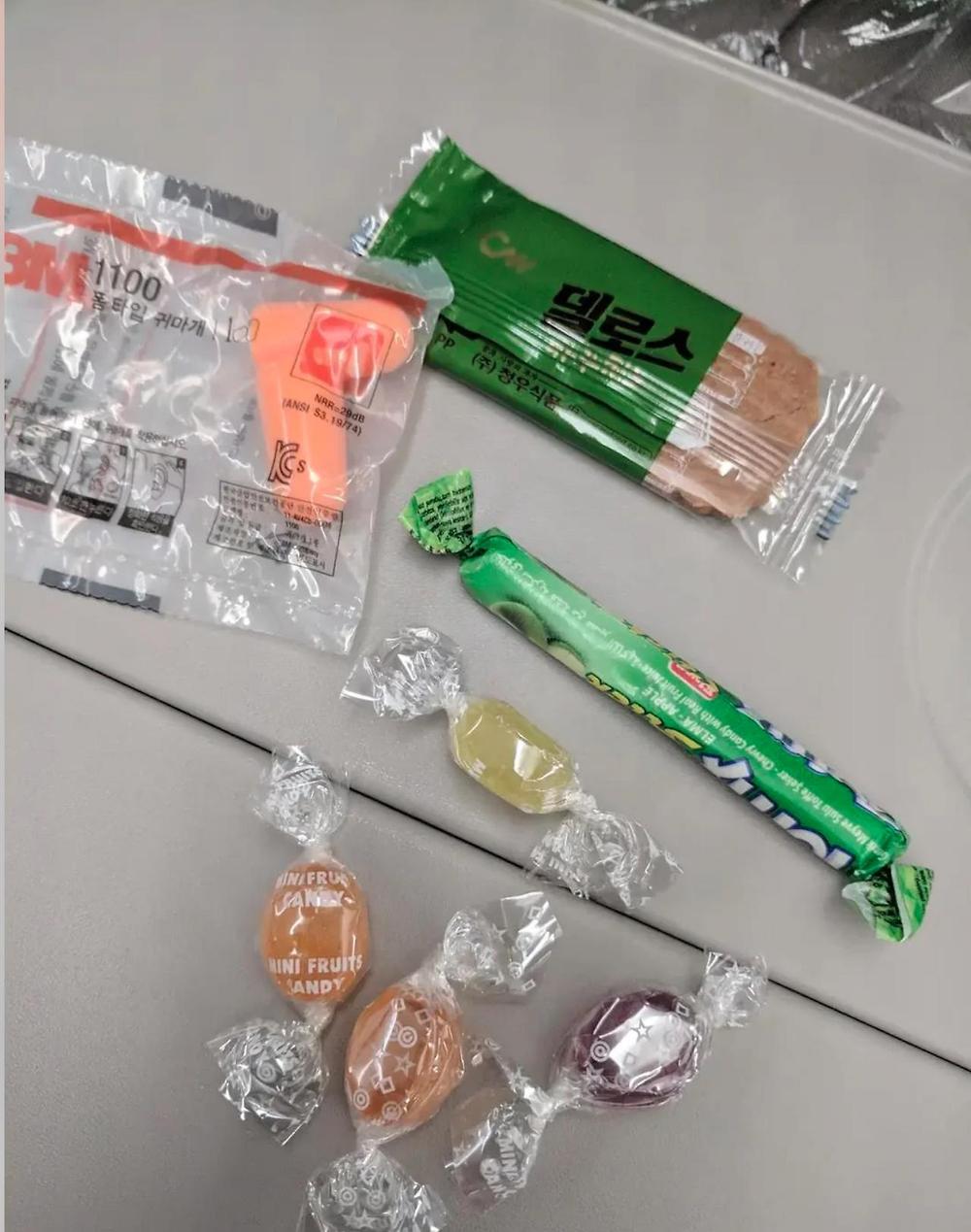 레딧에 올라온 비행기에 4개월 아기 데리고 탑승한 한국맘