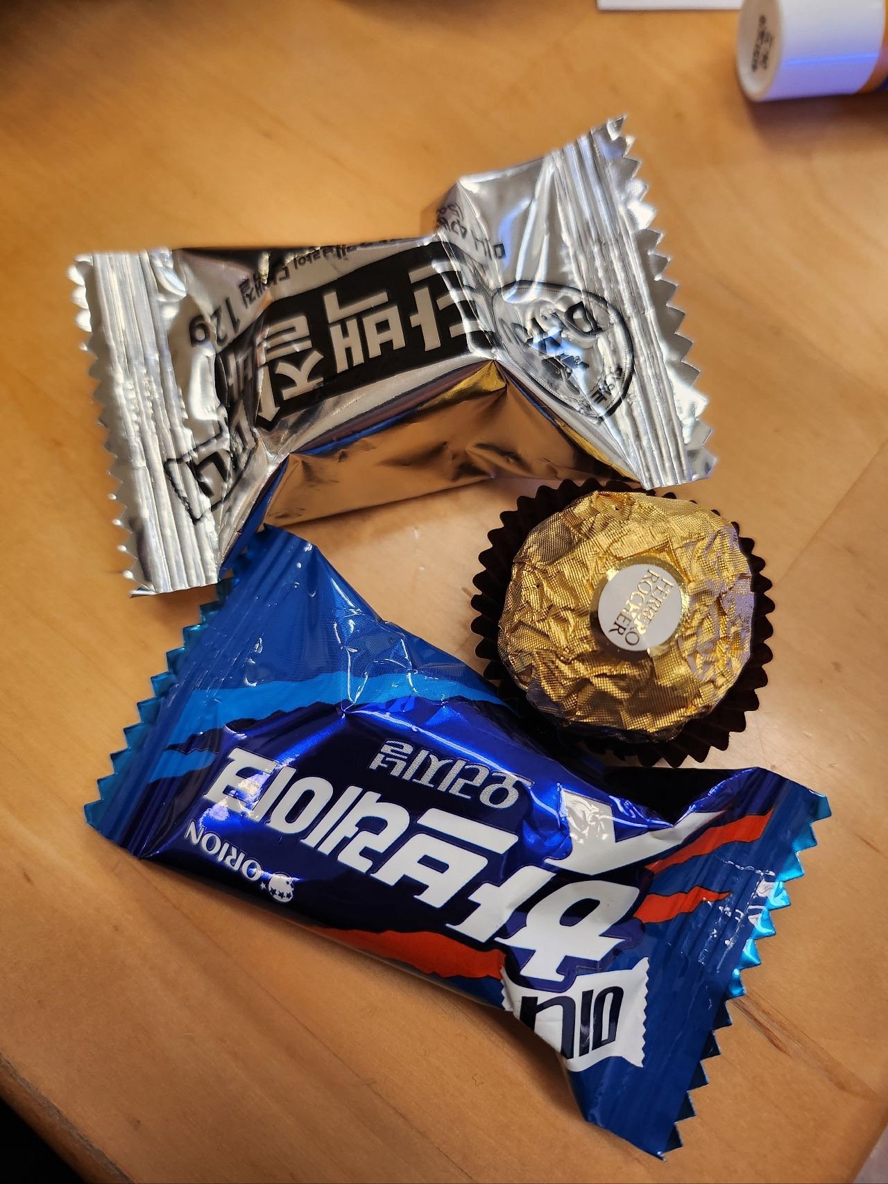 연세대 중앙도서관 산타클로스 등장 ㄷㄷㄷㄷ