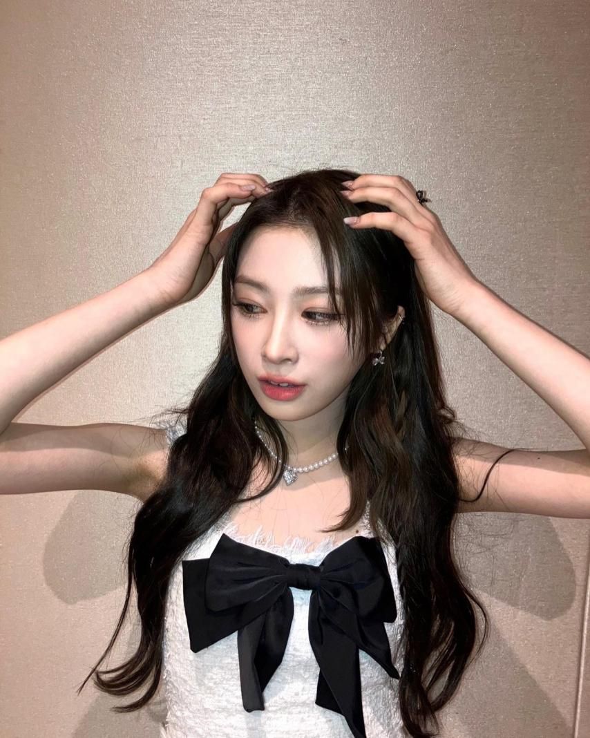 로켓펀치 윤경
