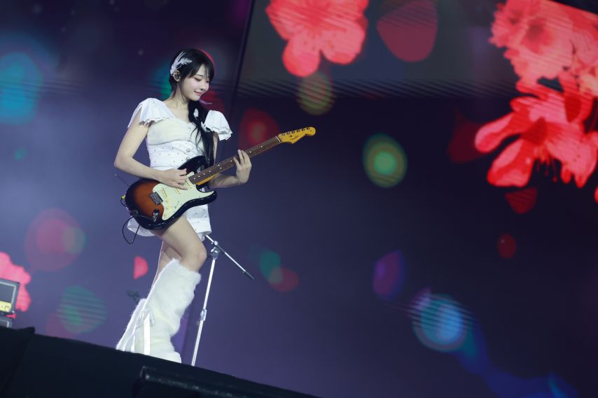 QWER 히나