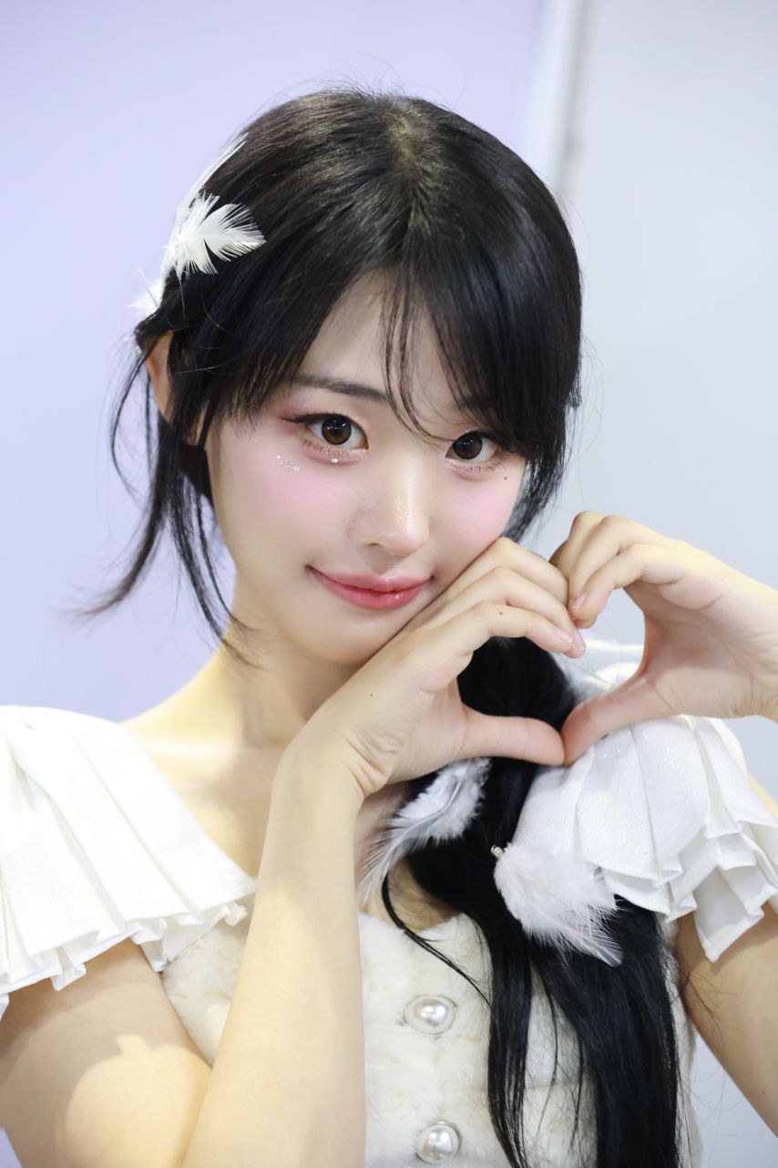 QWER 히나