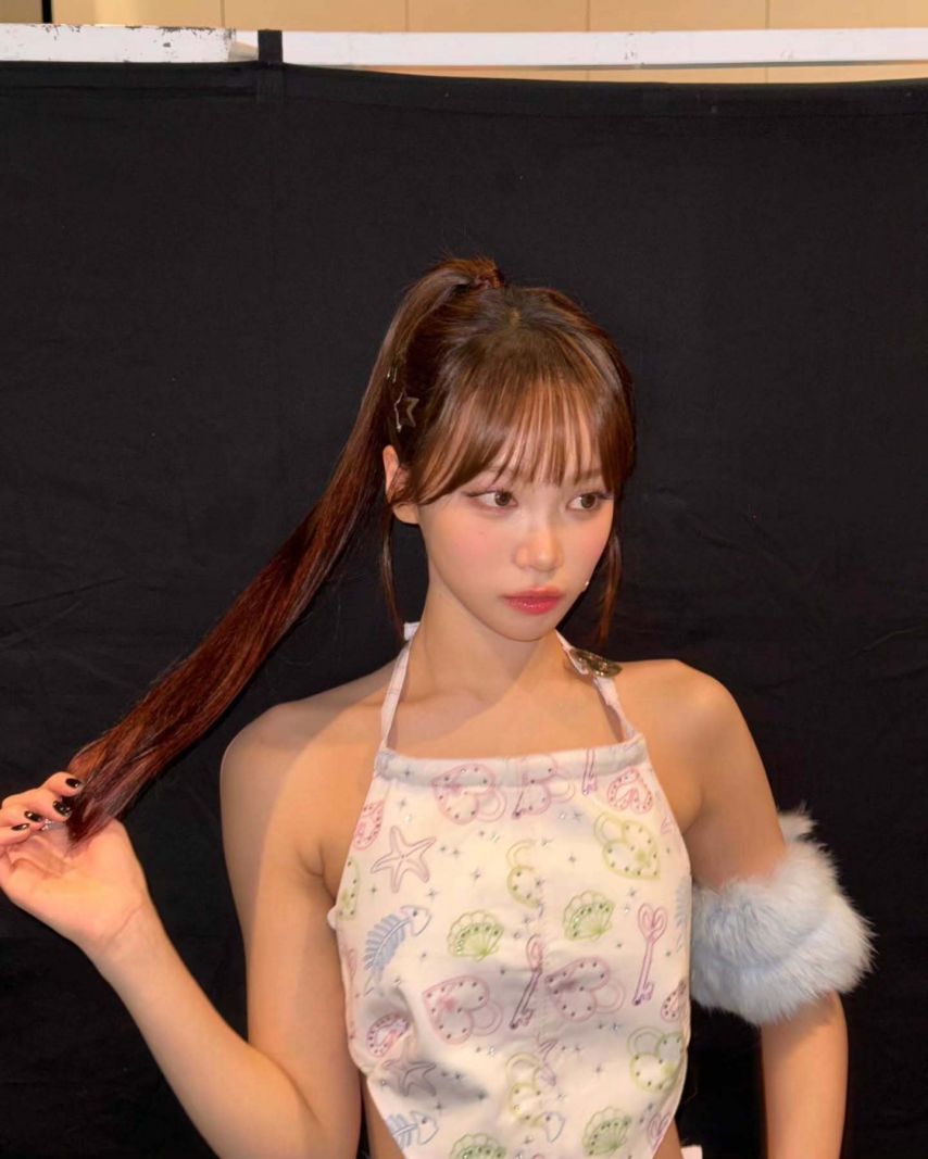 르세라핌 김채원,카즈하,홍은채