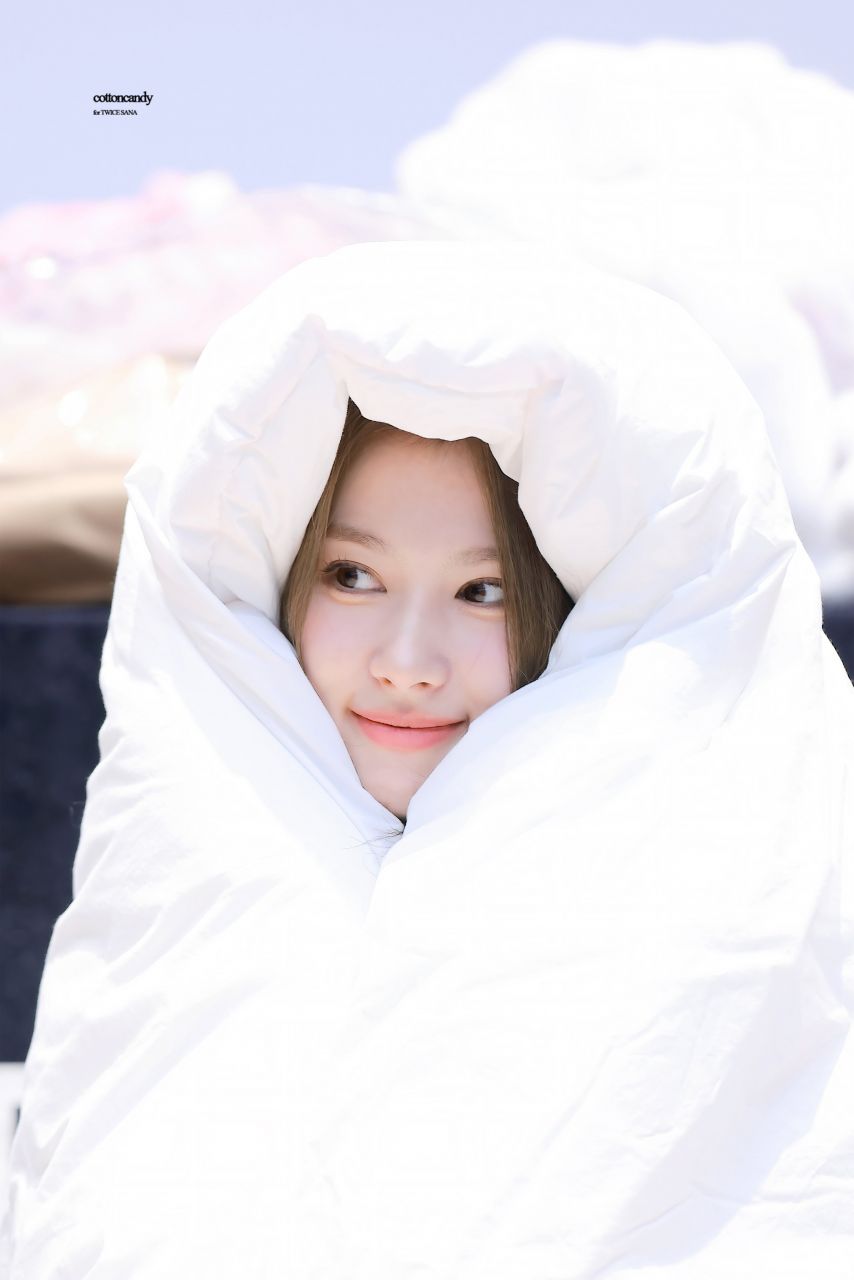 트와이스 사나