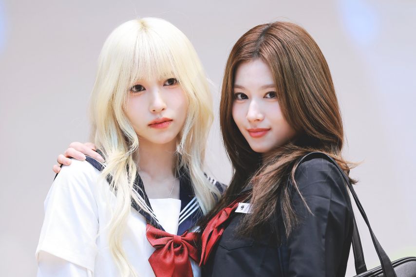 트와이스 사나