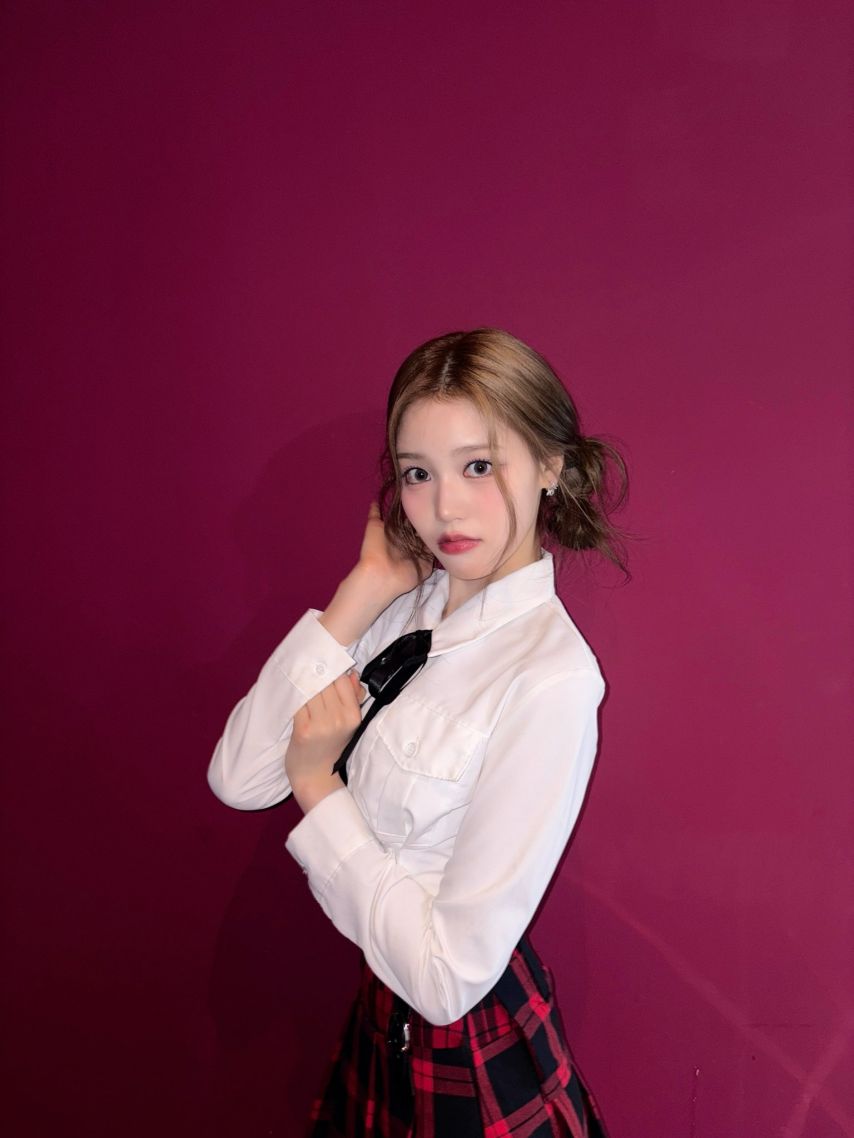 이즈나 윤지윤,  정세비