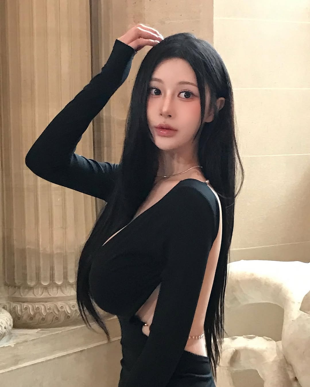 앞뒤로 파인 공지원