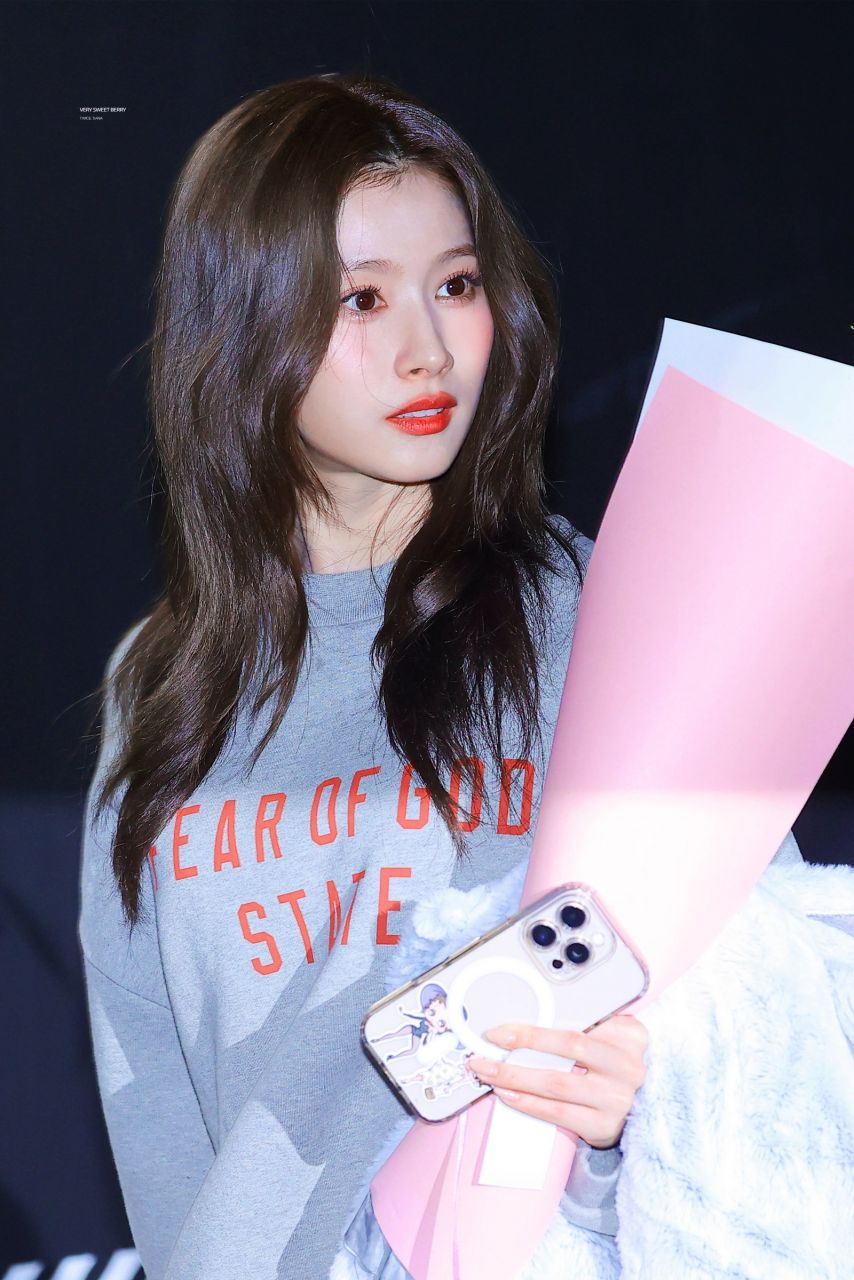 트와이스 사나